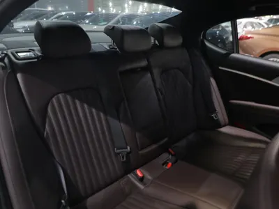 2022 جينيسيس جي 70