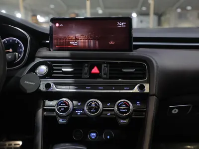 2022 جينيسيس جي 70