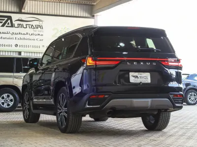 2024 لكزس إل إكس 600