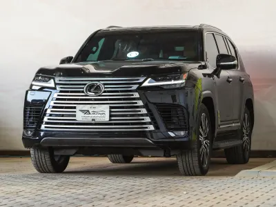 2024 لكزس إل إكس 600