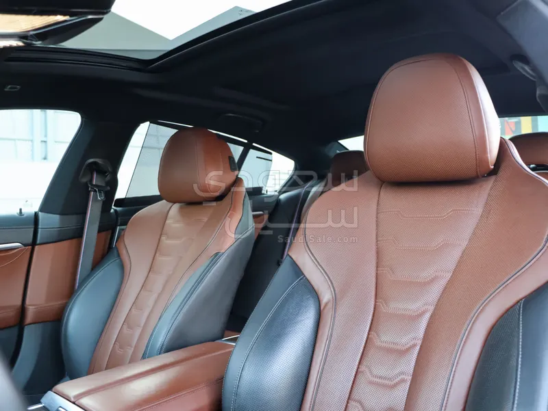 2023 بي ام دبليو الفئة الثامنة 840 إم