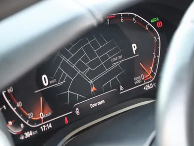 2023 بي ام دبليو الفئة الثامنة 840 إم