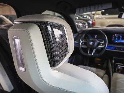 2024 بي ام دبليو الفئة السابعة 735أي