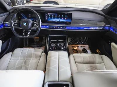 2024 بي ام دبليو الفئة السابعة 735أي