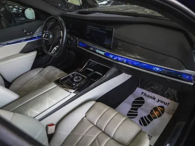 2024 بي ام دبليو الفئة السابعة 735أي