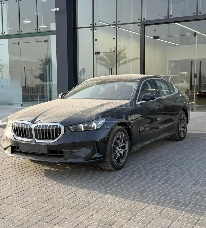 2026 بي ام دبليو الفئة الخامسة 520 أي