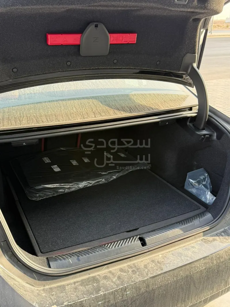 2026 بي ام دبليو الفئة الخامسة 520 أي