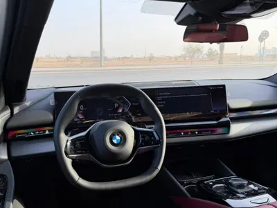 2026 بي ام دبليو الفئة الخامسة 520 أي