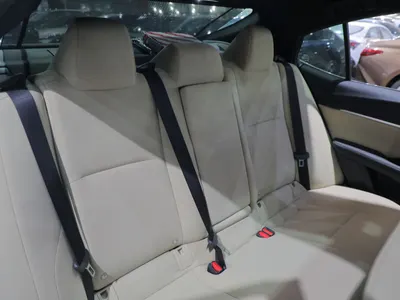 2025 تويوتا كامري ال اي