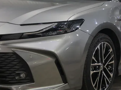 2025 تويوتا كامري ال اي