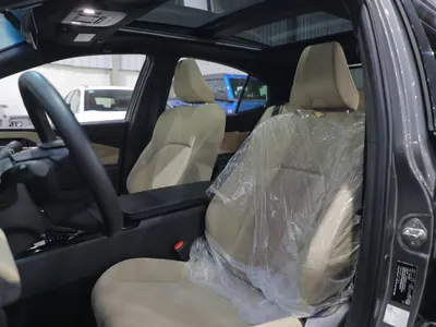 2025 تويوتا كامري ال اي