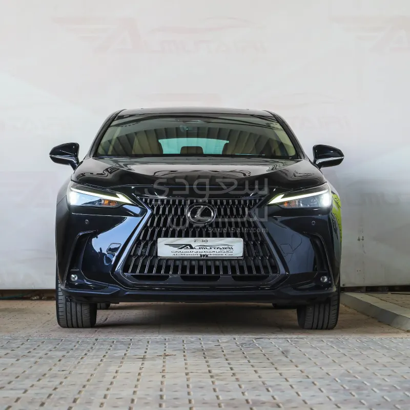 2024 لكزس إن إكس 350