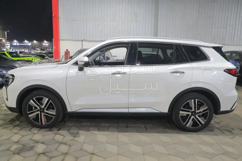 2026 فورد تيريتوري تيتانيوم بلس