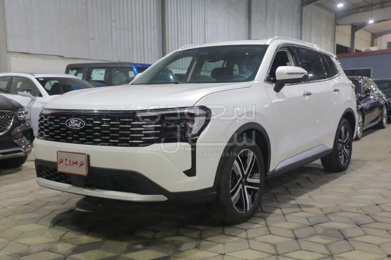 2026 فورد تيريتوري تيتانيوم بلس