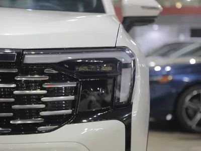 2026 فورد تيريتوري تيتانيوم بلس