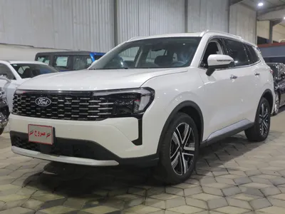 2026 فورد تيريتوري تيتانيوم بلس