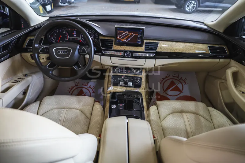 2014 اودي اي 8 ال