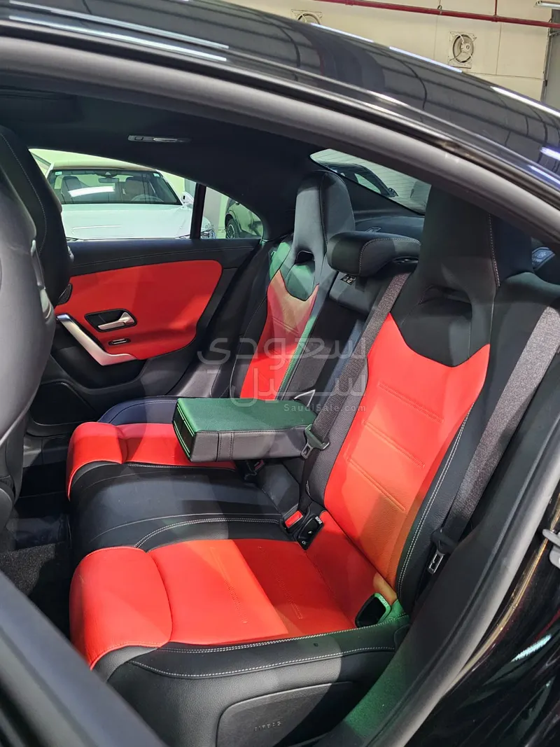 2024 مرسيدس - بنز سي إل أي 200