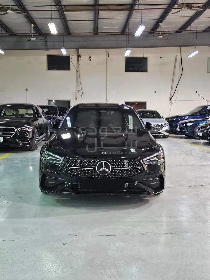 2024 مرسيدس - بنز سي إل أي 200
