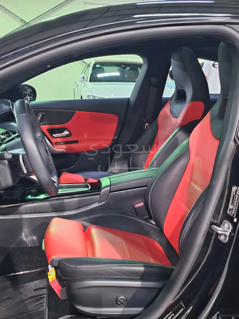 2024 مرسيدس - بنز سي إل أي 200