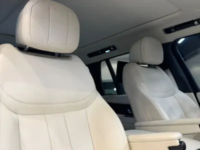 2023 لاند روفر رينج روفر اوتوبيوغرافي