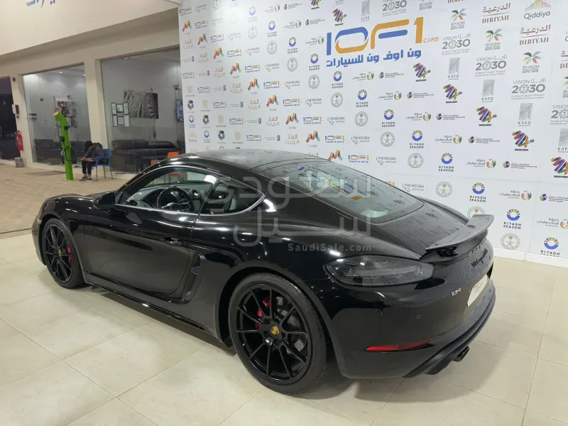 2024 بورش 718 كايمان