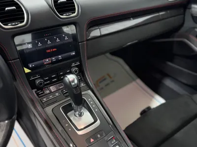 2024 بورش 718 كايمان