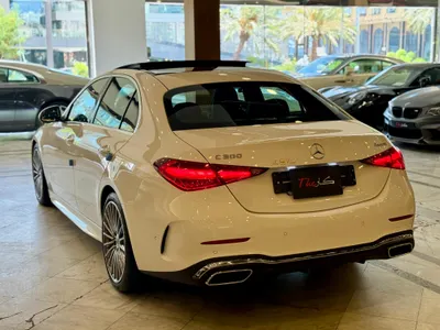 2024 مرسيدس - بنز سي 300 أي إم جي