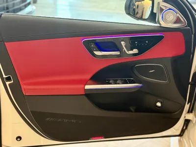 2024 مرسيدس - بنز سي 300 أي إم جي