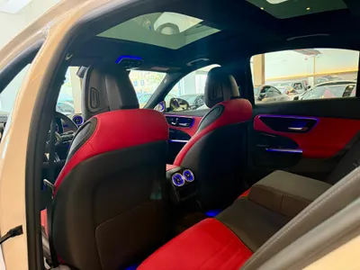 2024 مرسيدس - بنز سي 300 أي إم جي