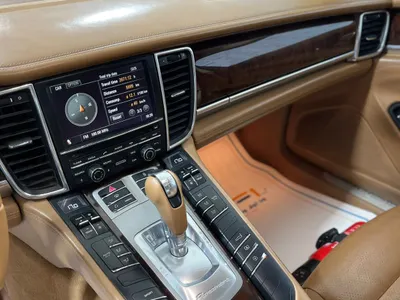 2013 بورش بانميرا 4