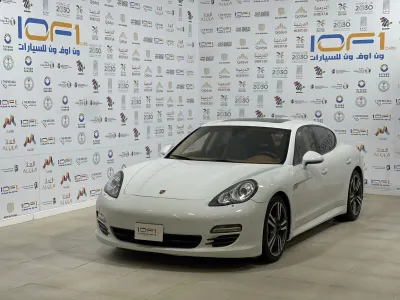 2013 بورش بانميرا 4