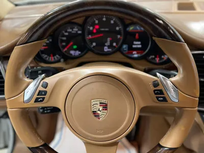 2013 بورش بانميرا 4