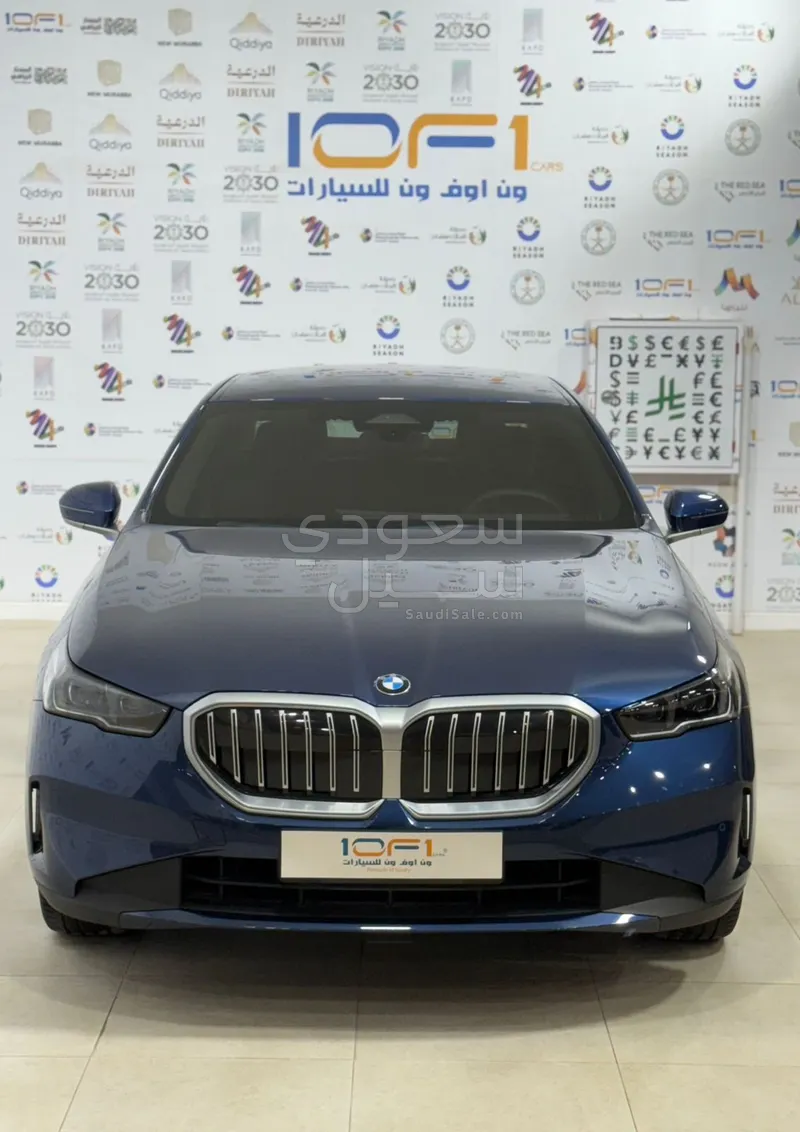 2024 بي ام دبليو الفئة الخامسة 520 أي