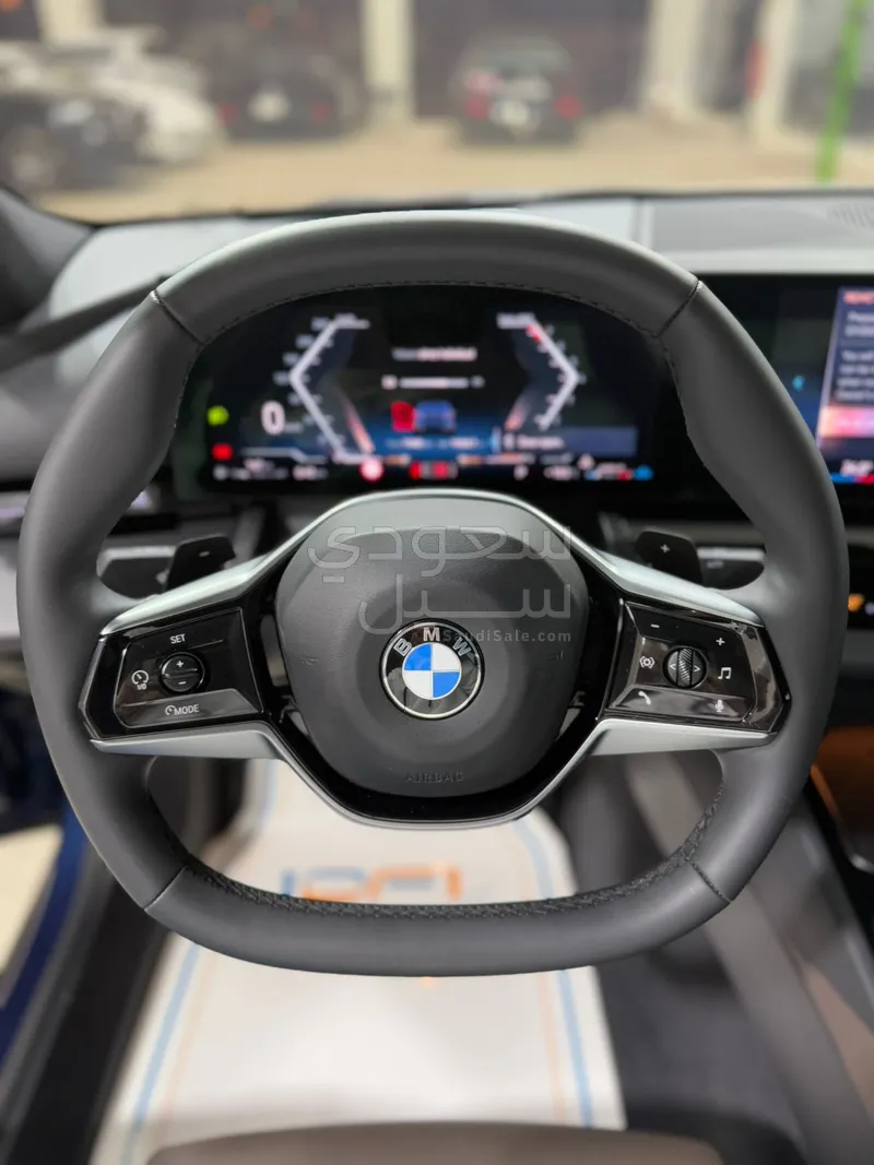 2024 بي ام دبليو الفئة الخامسة 520 أي