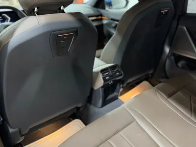 2024 بي ام دبليو الفئة الخامسة 520 أي