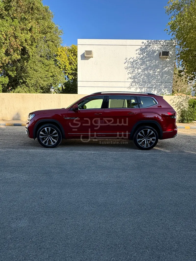 2021 فولكس واجن تيرامونت ار لاين