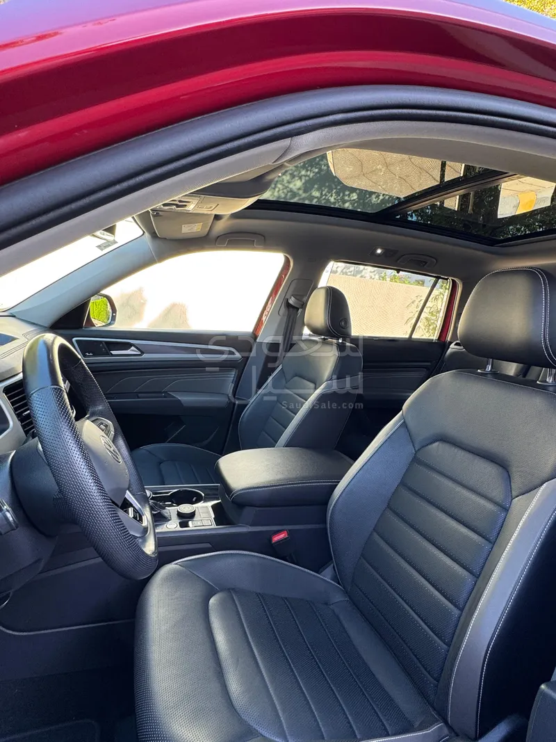 2021 فولكس واجن تيرامونت ار لاين