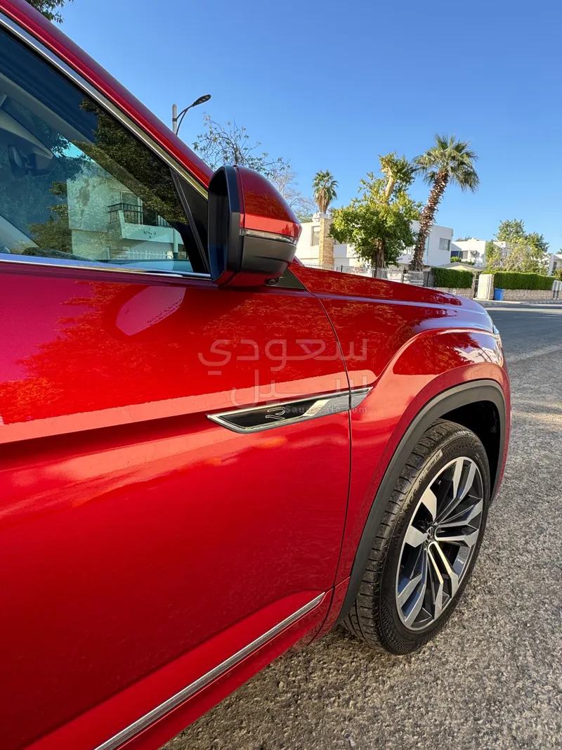 2021 فولكس واجن تيرامونت ار لاين