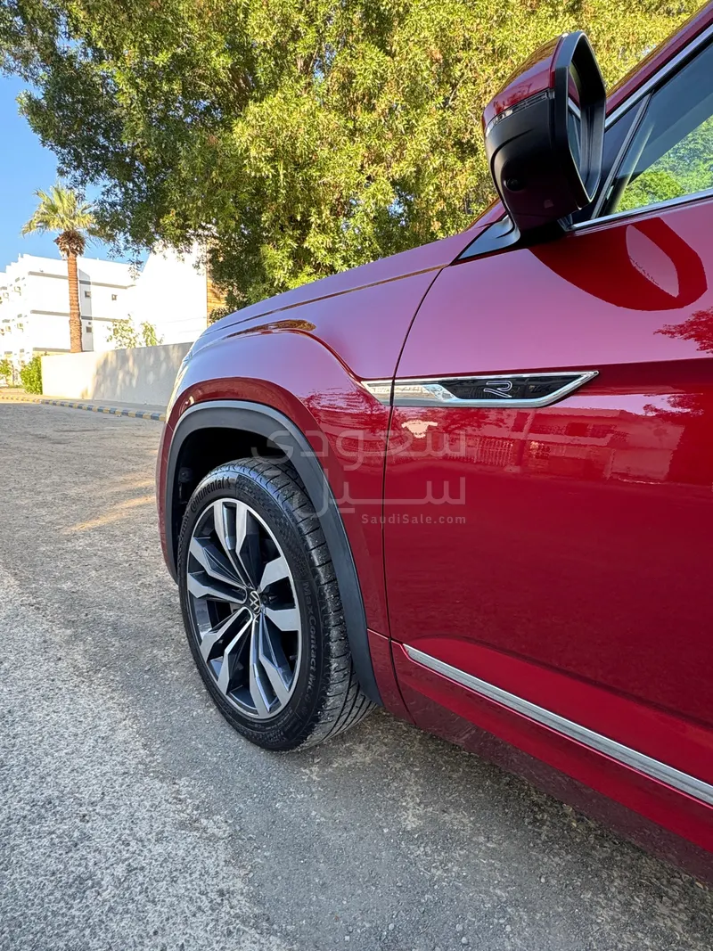 2021 فولكس واجن تيرامونت ار لاين