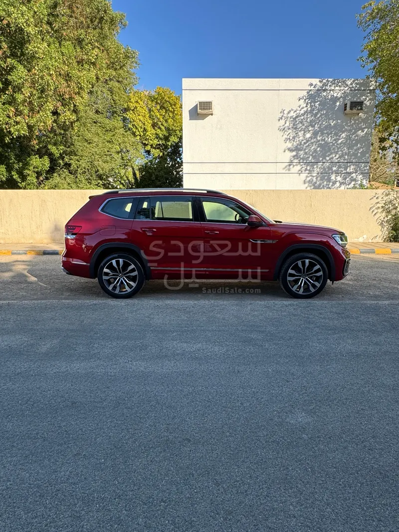 2021 فولكس واجن تيرامونت ار لاين