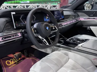 2026 بي ام دبليو الفئة السابعة 735أي