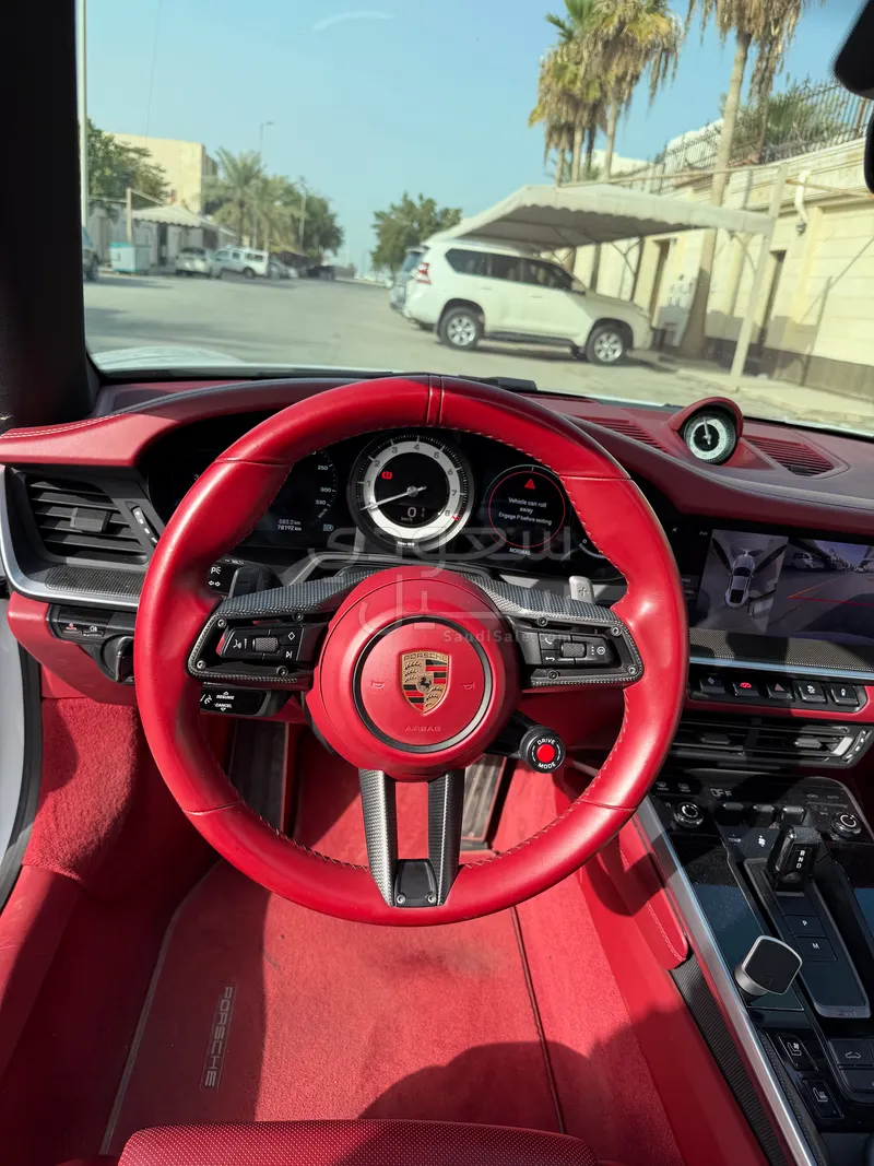 2020 بورش 911 كاريرا 4 اس