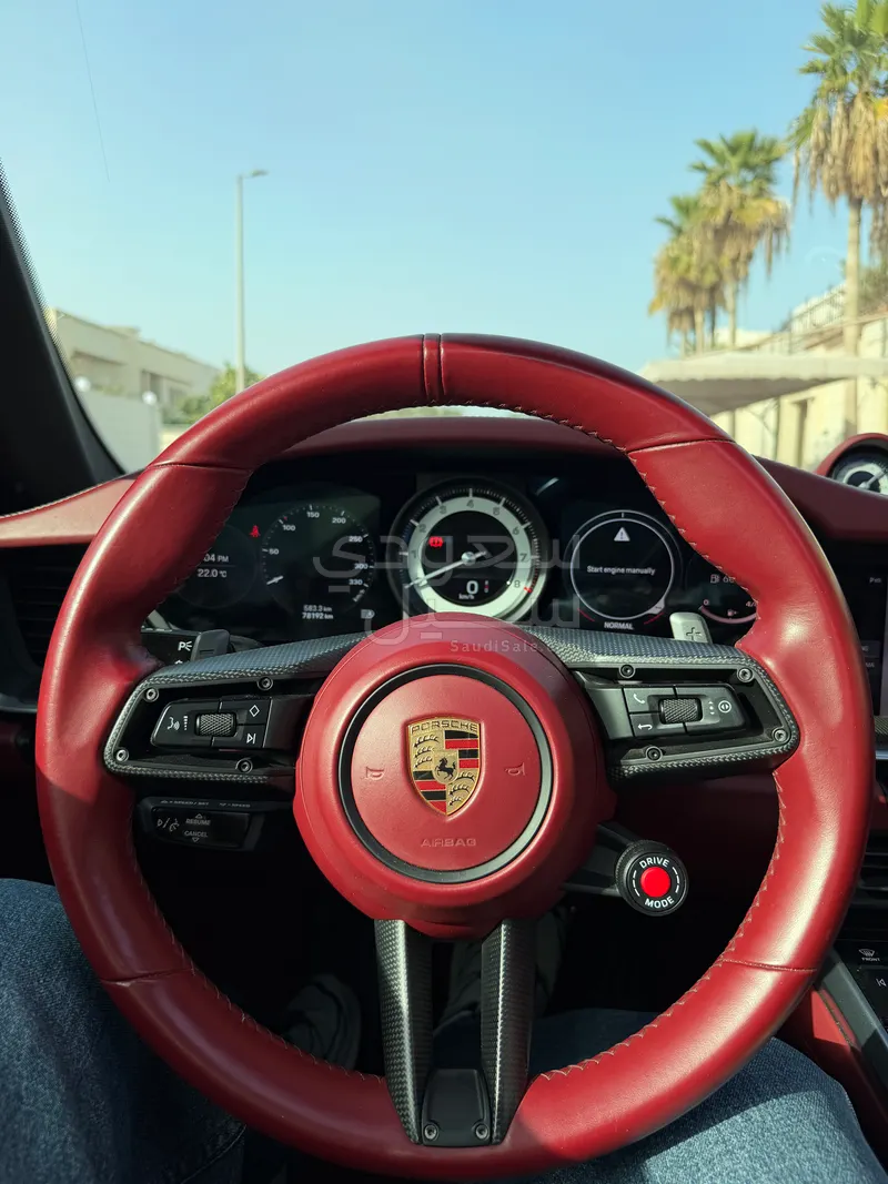 2020 بورش 911 كاريرا 4 اس