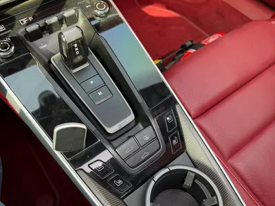 2020 بورش 911 كاريرا 4 اس