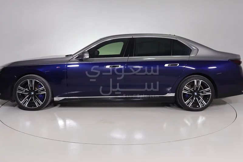 2024 بي ام دبليو الفئة اي