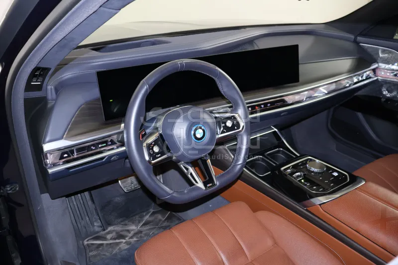 2024 بي ام دبليو الفئة اي