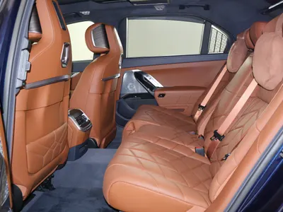 2024 بي ام دبليو الفئة اي