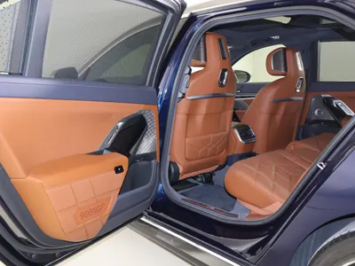 2024 بي ام دبليو الفئة اي