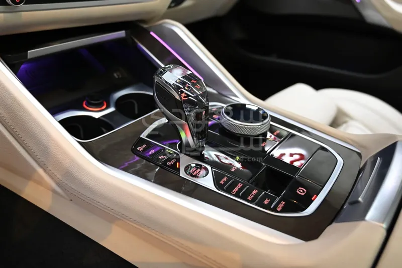 2023 بي ام دبليو الفئة اكس 6 إم كت